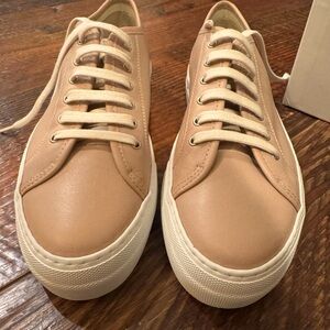 Common Projects Tan Sneakers – Women’s Size 7 – Brand New ✨